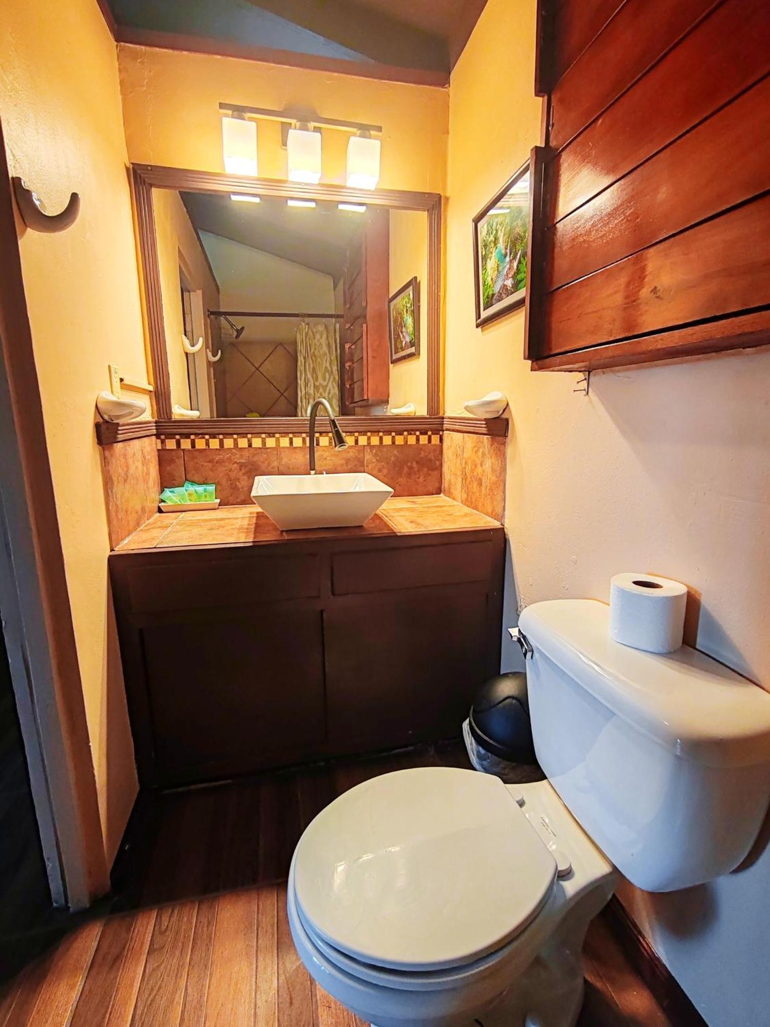 Yocamatsu Bed & Breakfast Caye Caulker Ruang foto